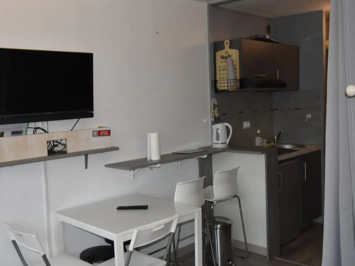 Chaleureux Studio 4 Pers. Au Pied Des Pistes Avec Balcon - Fr-1-689-55 Villard-de-Lans 0*,